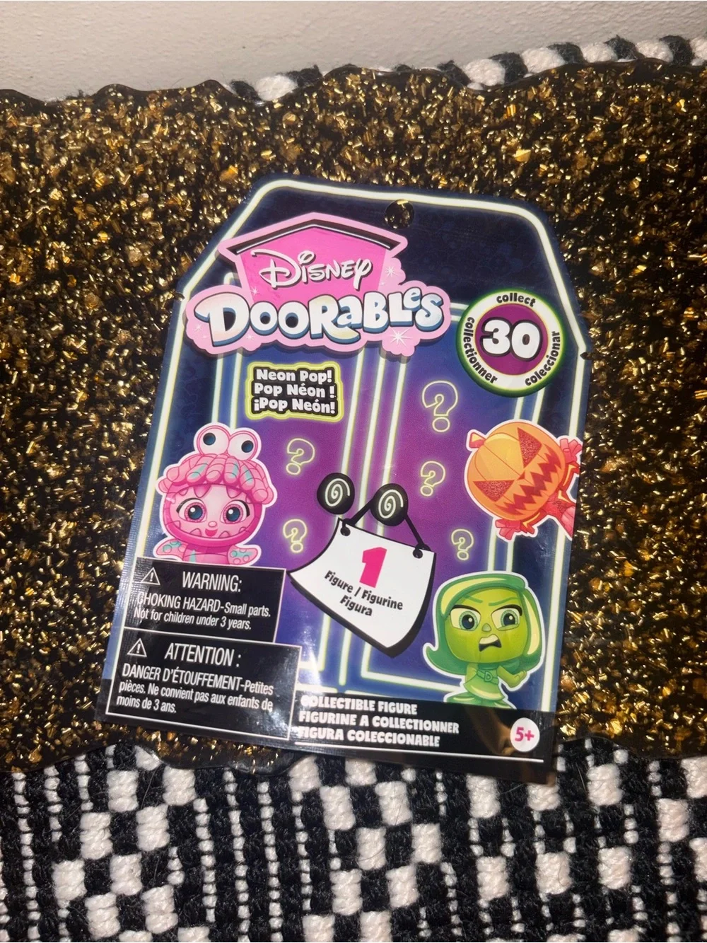 Disney Doorables Neon Pop! Collectible Figure Blind Bag